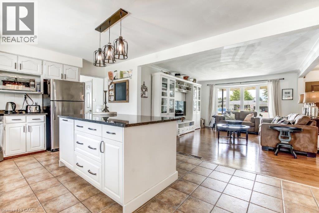 4 Donjon Boulevard, Port Dover, Ontario  N0A 1N7 - Photo 5 - 40811131