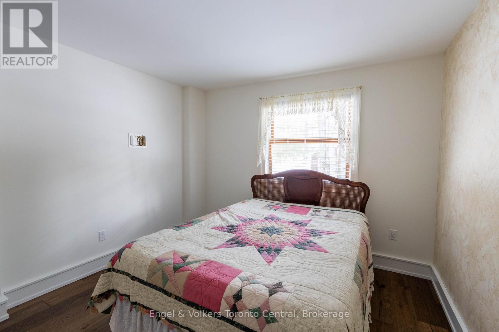 10 Daleman Drive, Bracebridge, Ontario  P1L 1A8 - Photo 18 - X12869872