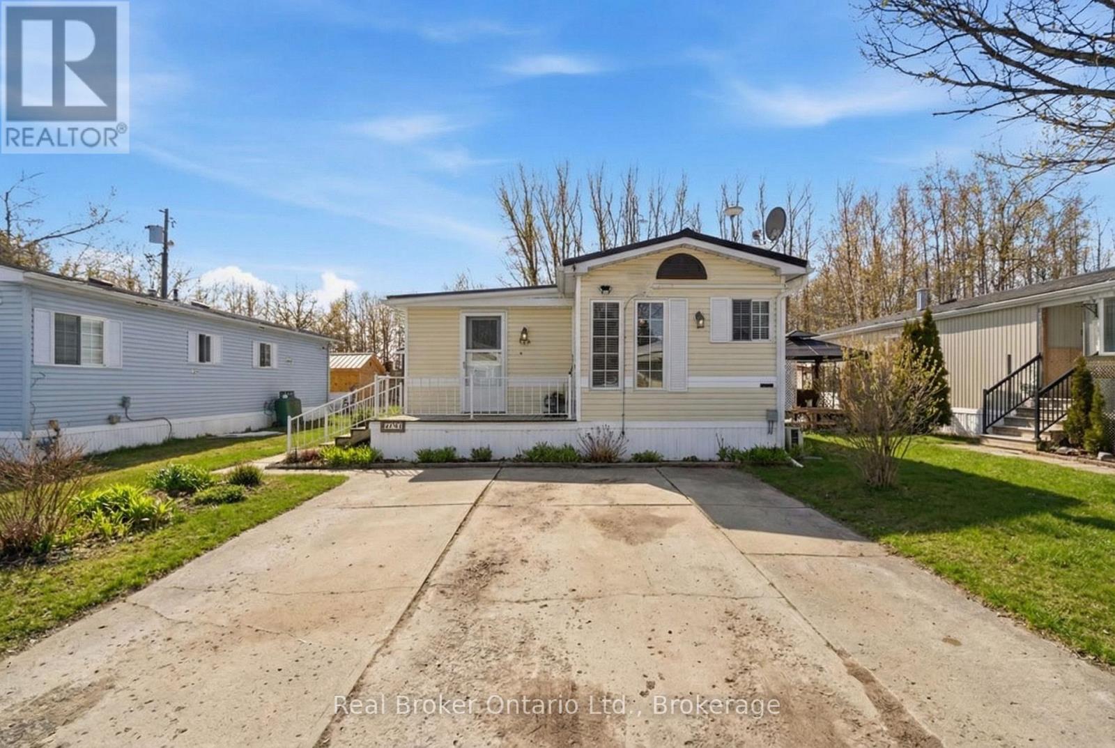 428 PINE PASS, Centre Wellington, Ontario