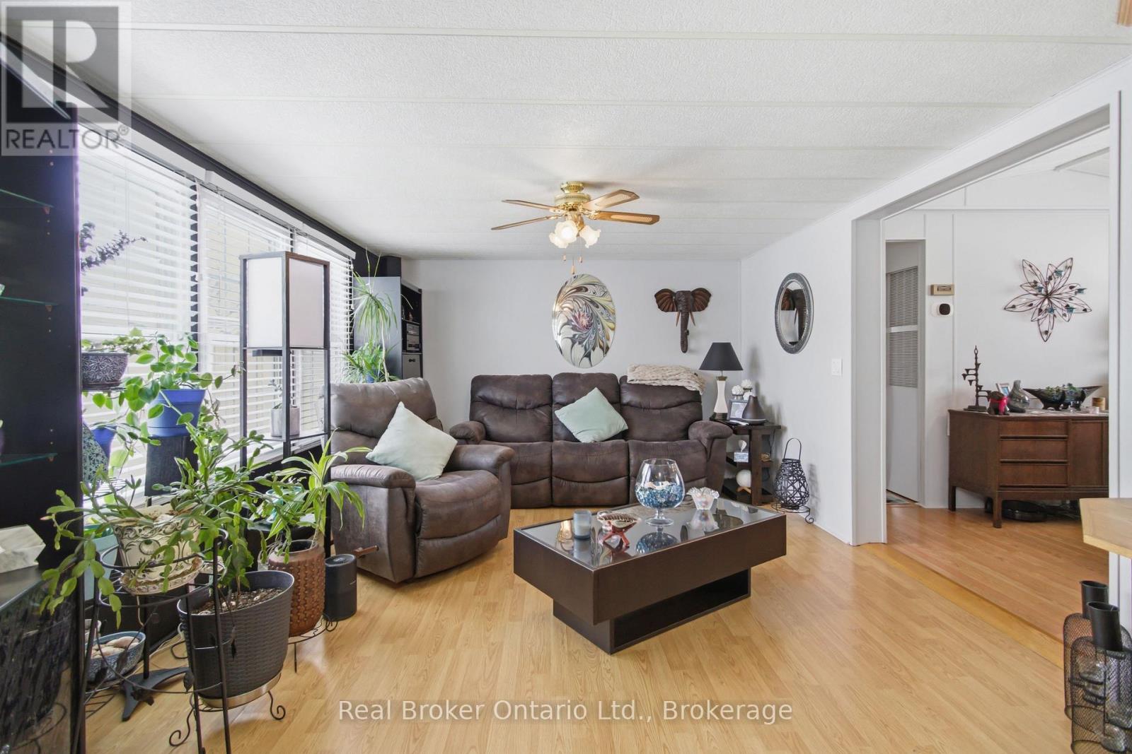 428 Pine Pass, Centre Wellington, Ontario  N1M 2W5 - Photo 10 - X12870108