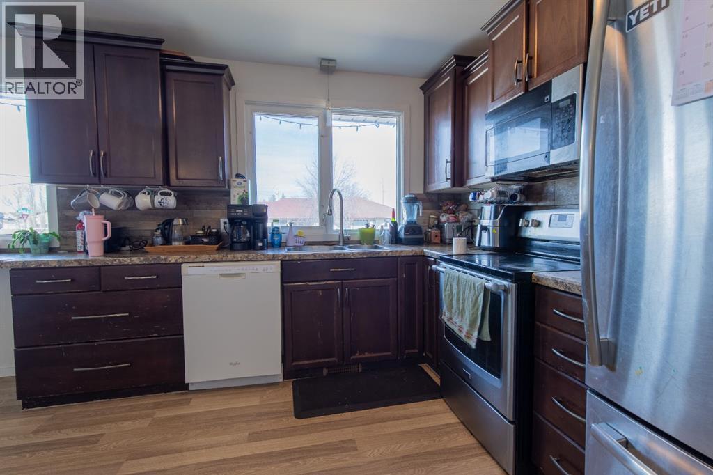 529 Watson Avenue, Picture Butte, Alberta  T0K 1V0 - Photo 7 - A2290741