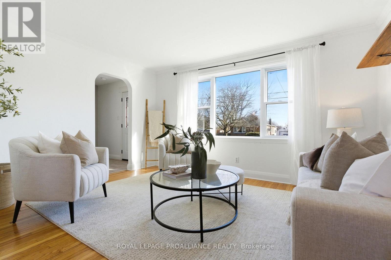 154 Munroe Street, Cobourg, Ontario  K9A 1C1 - Photo 11 - X12870024