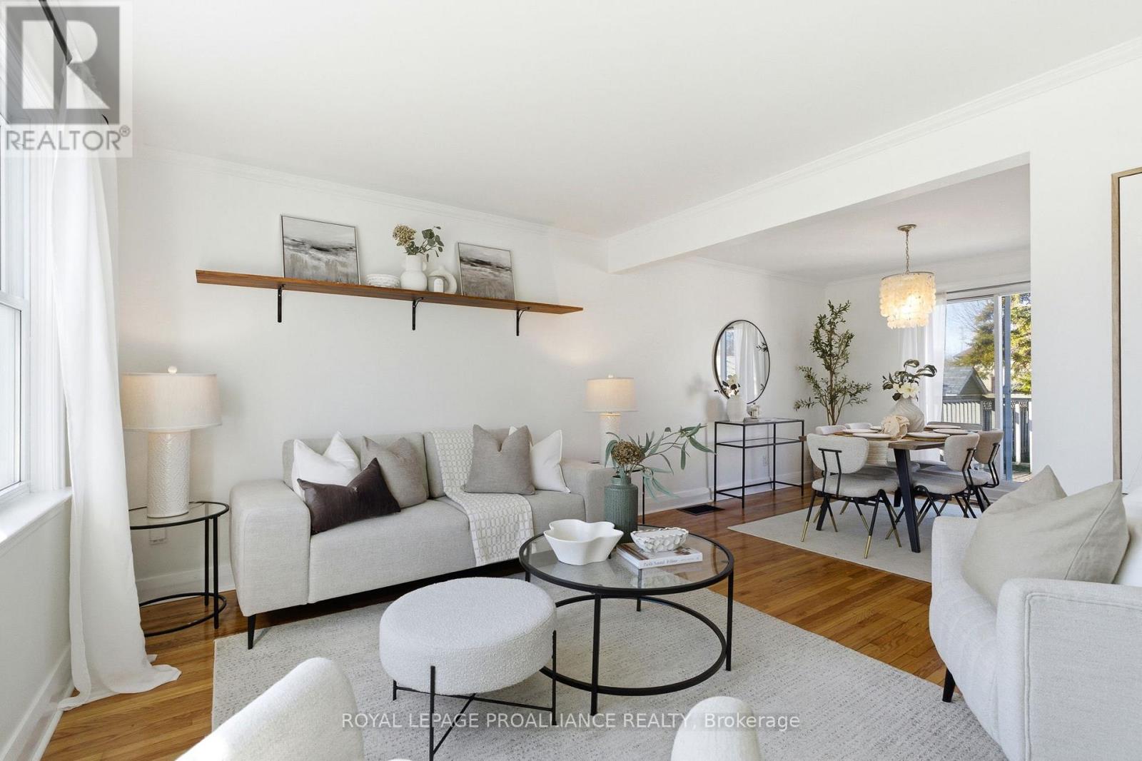 154 Munroe Street, Cobourg, Ontario  K9A 1C1 - Photo 6 - X12870024