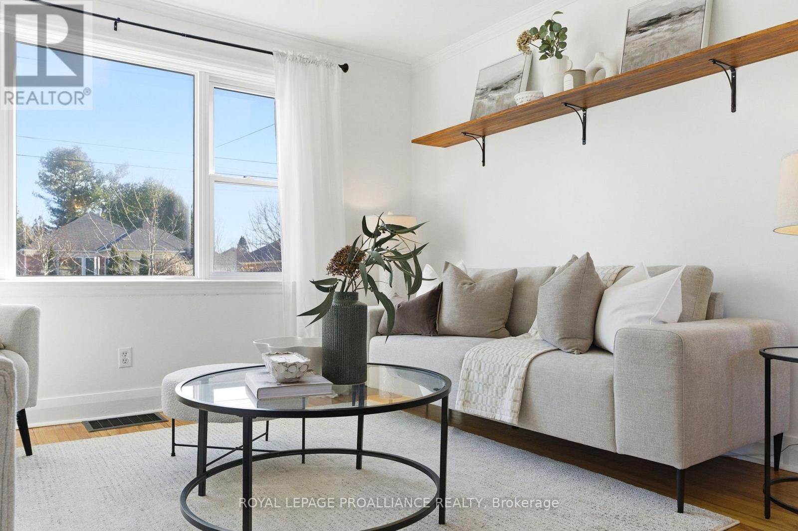 154 Munroe Street, Cobourg, Ontario  K9A 1C1 - Photo 7 - X12870024