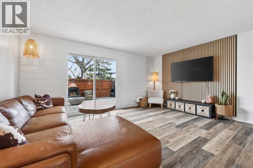 82, 330 Canterbury Drive Sw, Calgary, Alberta  T2W 1H6 - Photo 7 - A2291068