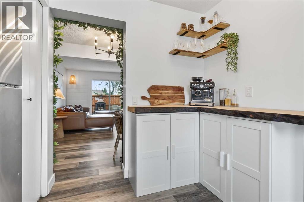 82, 330 Canterbury Drive Sw, Calgary, Alberta  T2W 1H6 - Photo 6 - A2291068