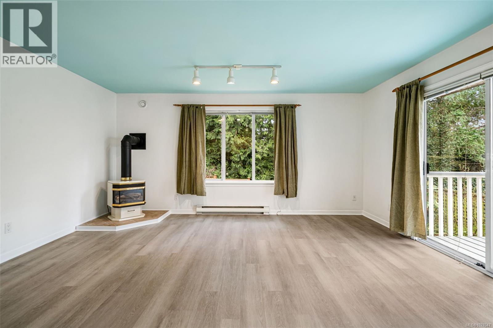 4 890 Admirals Rd, Esquimalt, British Columbia  V9A 2P1 - Photo 23 - 1027047