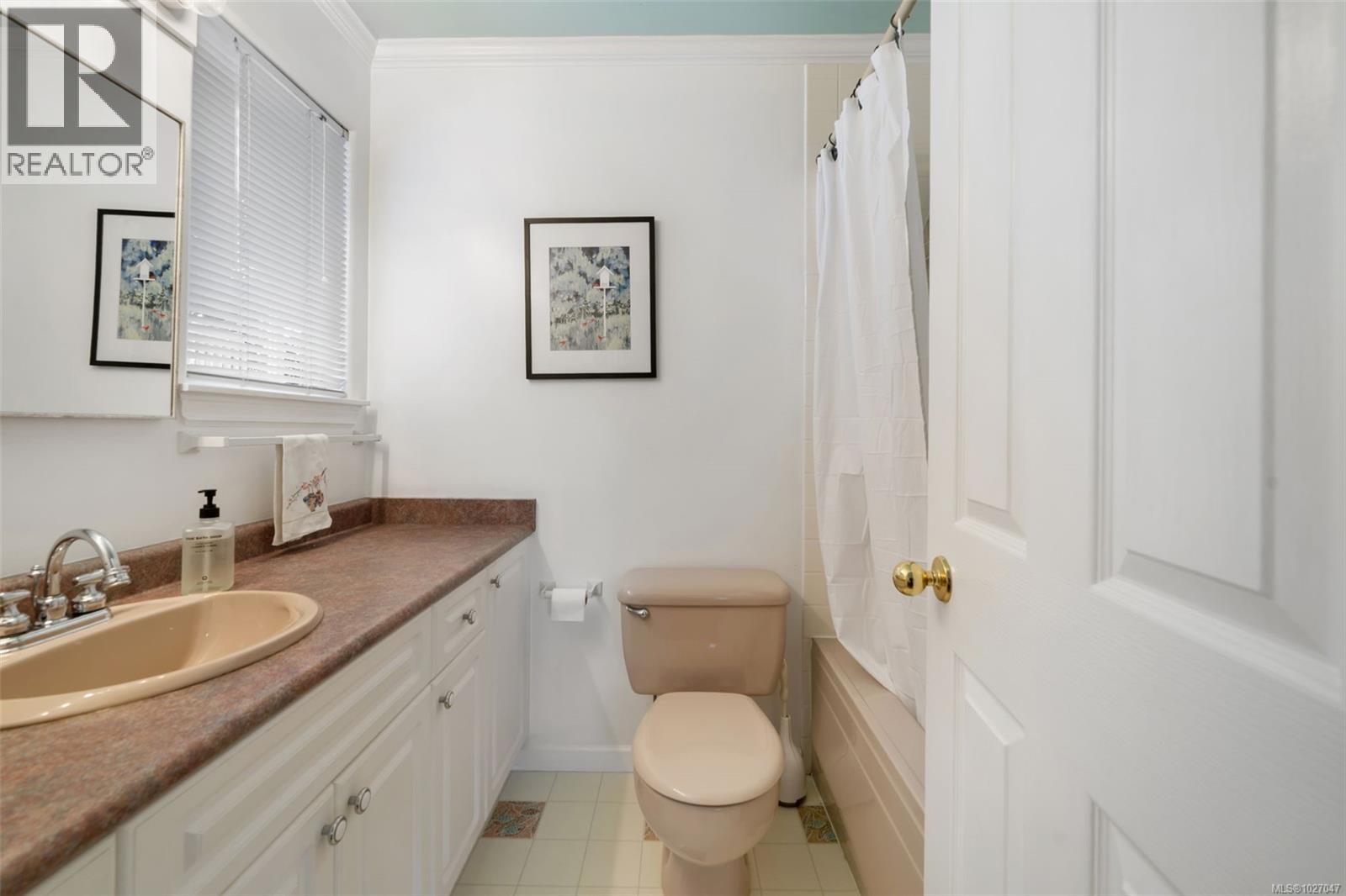 4 890 Admirals Rd, Esquimalt, British Columbia  V9A 2P1 - Photo 18 - 1027047