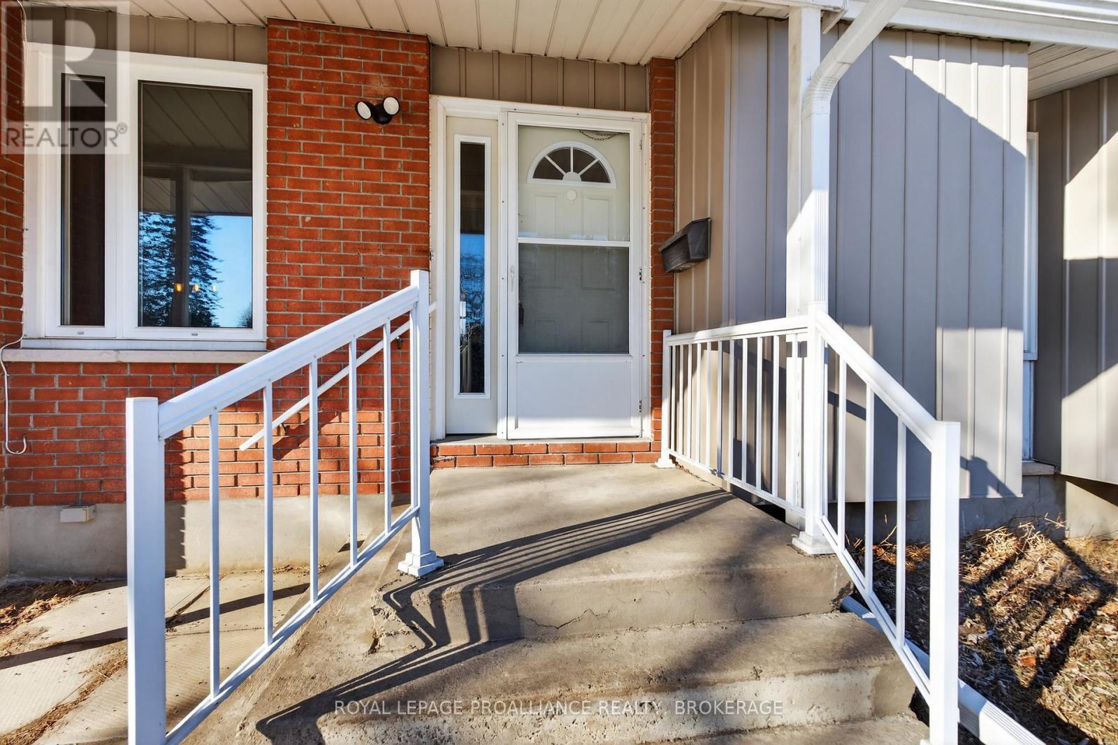 784 Safari Drive, Kingston (North Of Taylor-Kidd Blvd), Ontario  K7M 6Z5 - Photo 3 - X12870006