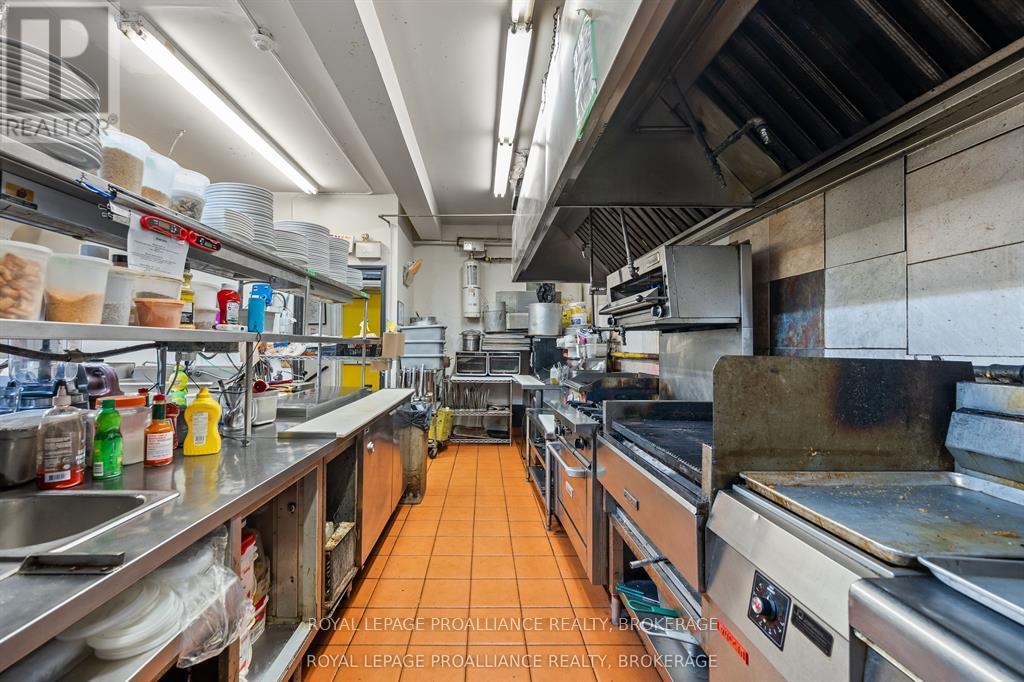 6 - 506 Princess Street, Kingston, Ontario  K7L 1C5 - Photo 28 - X12870020