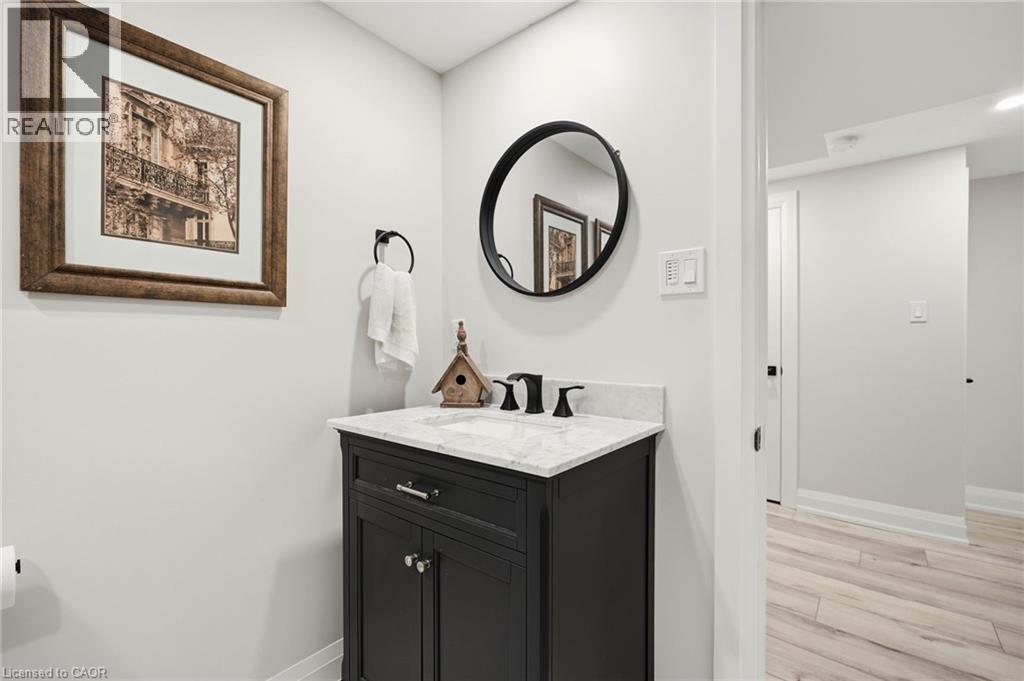 2443 Newport Street, Burlington, Ontario  L7M 3Y1 - Photo 40 - 40810760