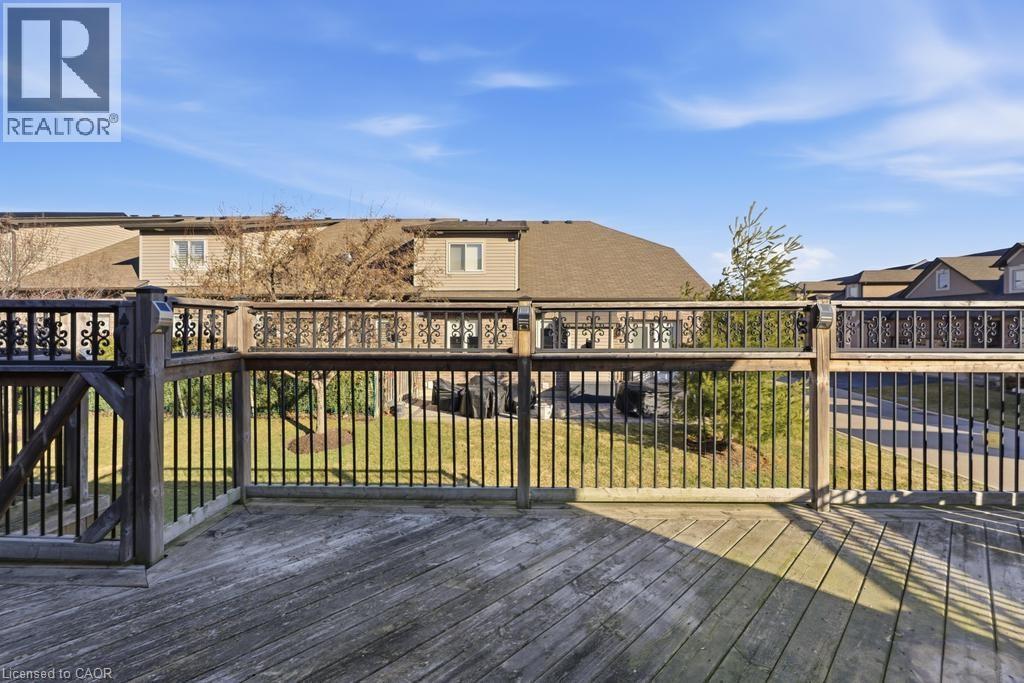 53 Redfern Avenue Unit# 27, Hamilton, Ontario  L9C 0E2 - Photo 23 - 40811066