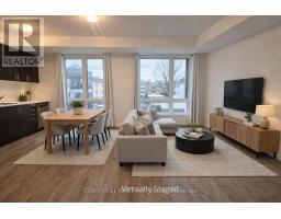 7 - 10 MARQUETTE AVENUE, Toronto, Ontario