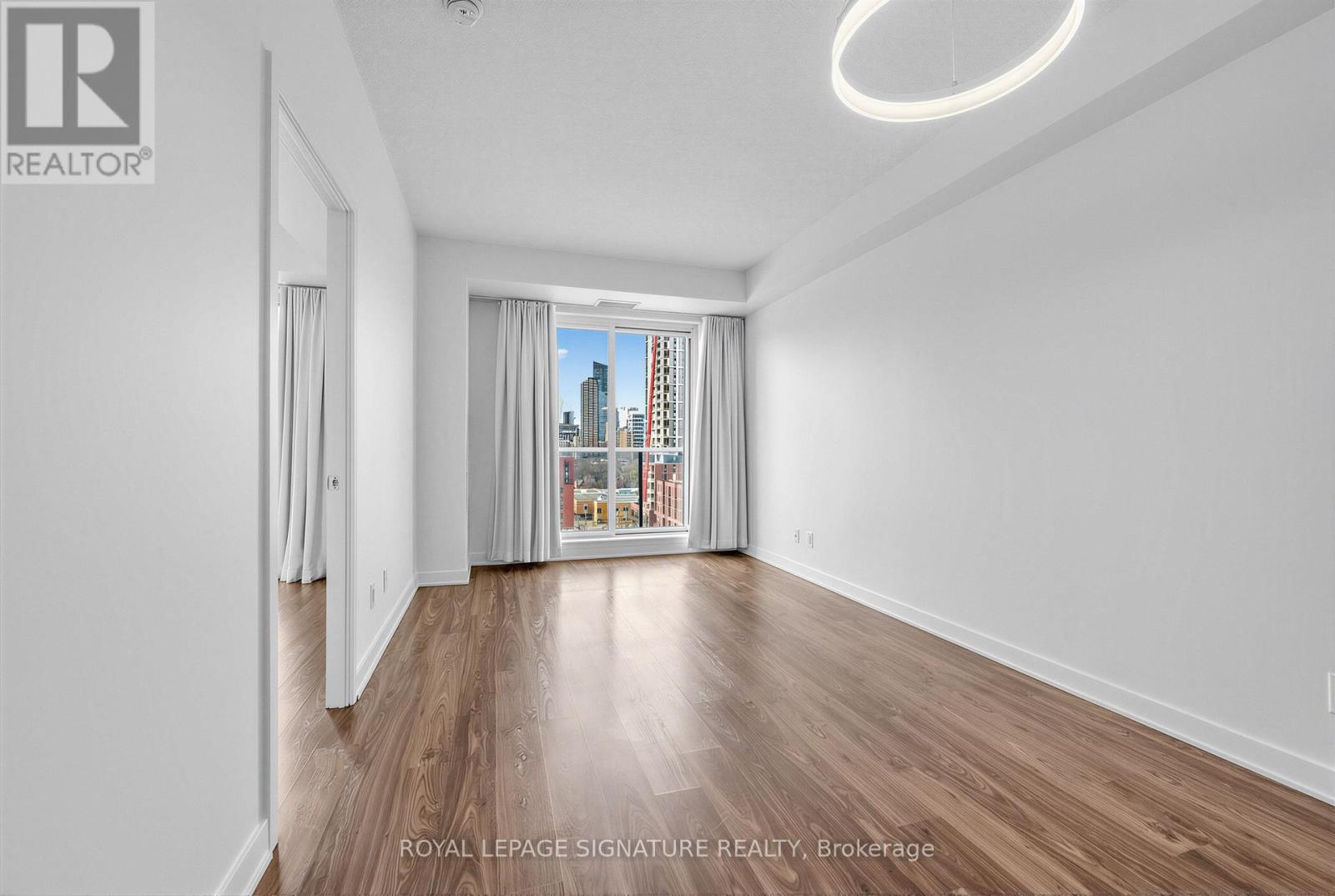 1214 - 260 Sackville Street, Toronto, Ontario  M5A 0B3 - Photo 2 - C12870008