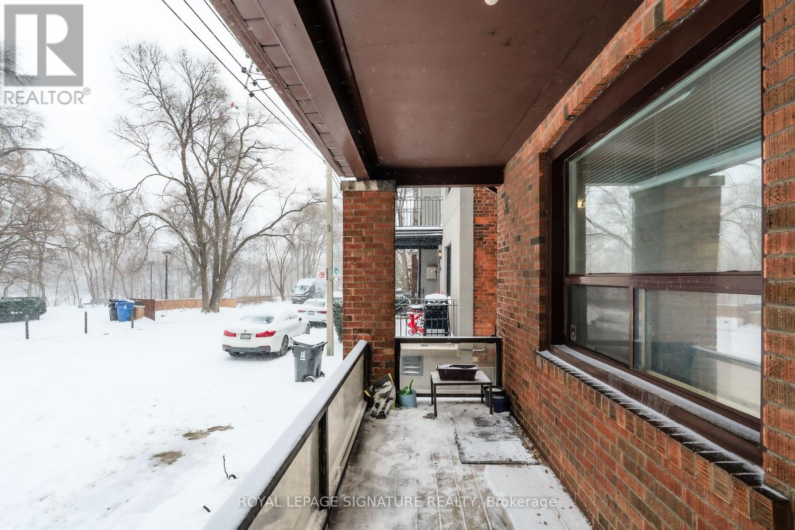 27 Hillsboro Avenue, Toronto, Ontario  M5R 1S6 - Photo 4 - C12870052