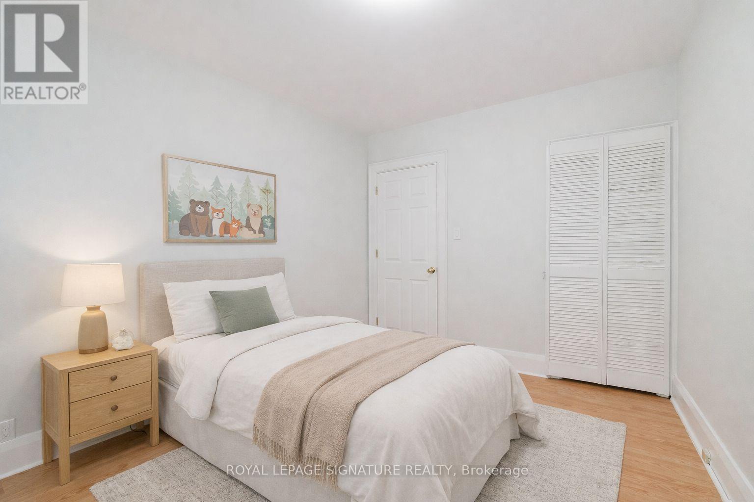 27 Hillsboro Avenue, Toronto, Ontario  M5R 1S6 - Photo 8 - C12870052