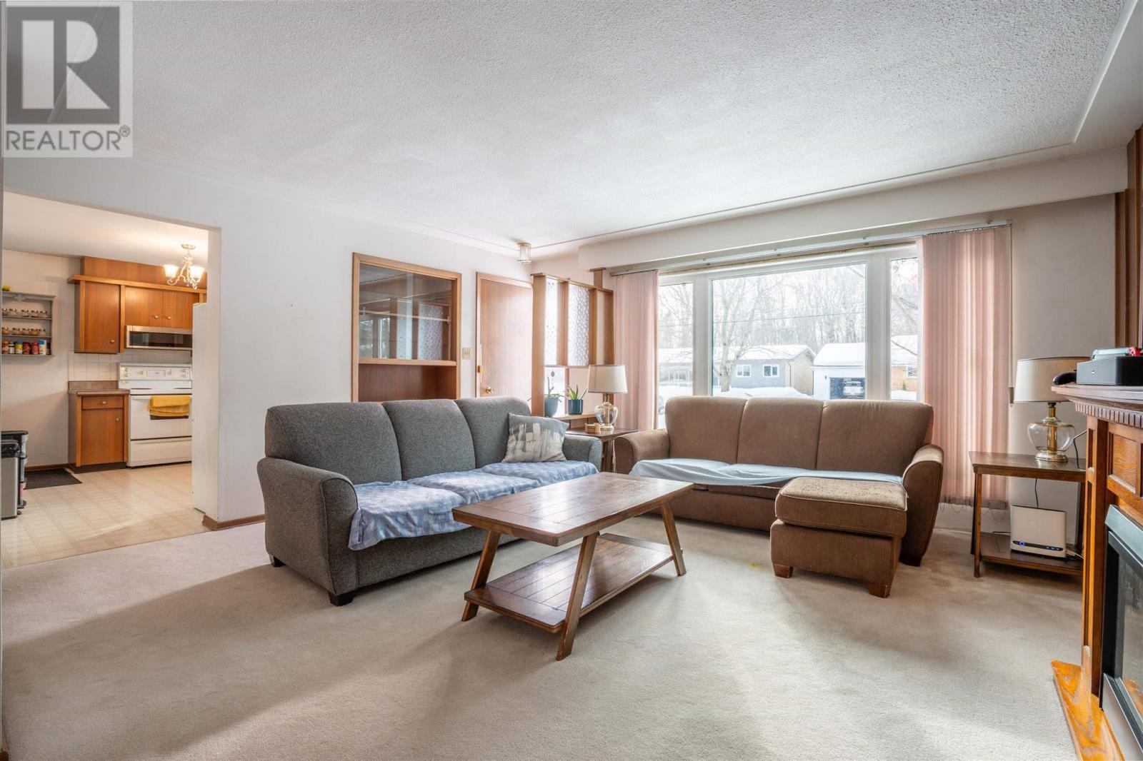 94 Florwin Dr, Sault Ste. Marie, Ontario  P6A 4J1 - Photo 11 - SM260458