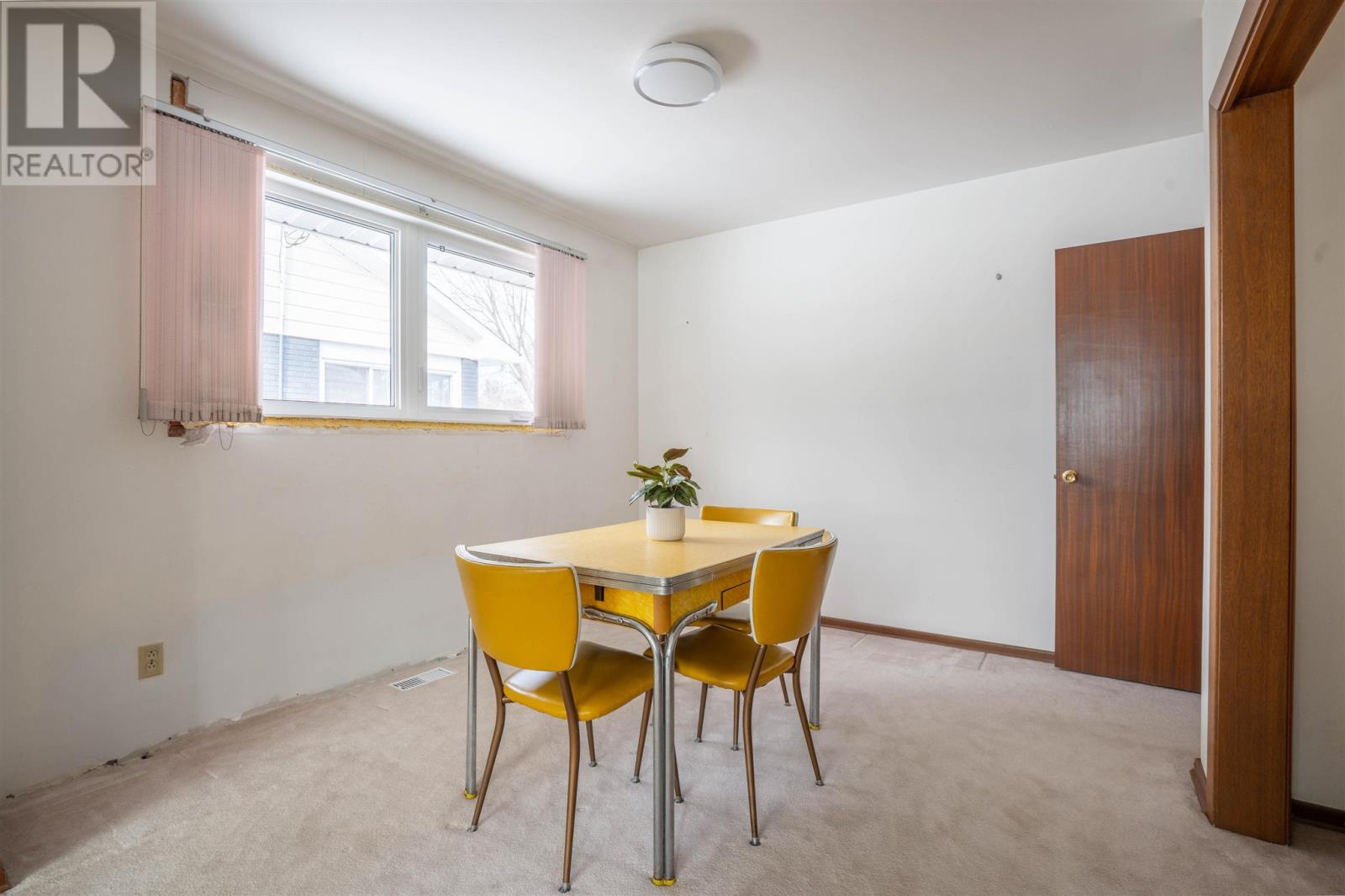 94 Florwin Dr, Sault Ste. Marie, Ontario  P6A 4J1 - Photo 12 - SM260458