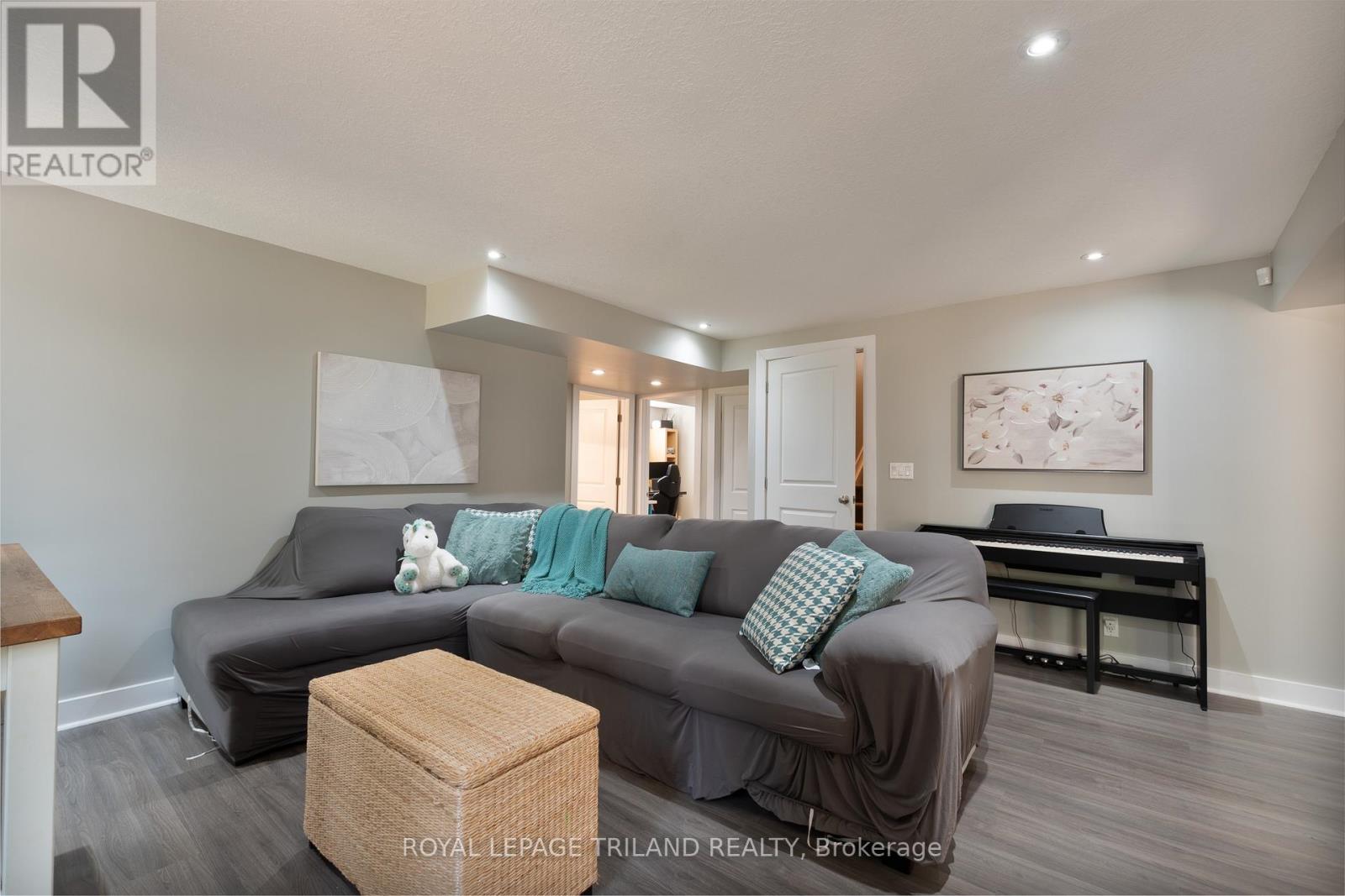 681 Bennett Crescent, Strathroy-Caradoc, Ontario  N0L 1W0 - Photo 20 - X12869890