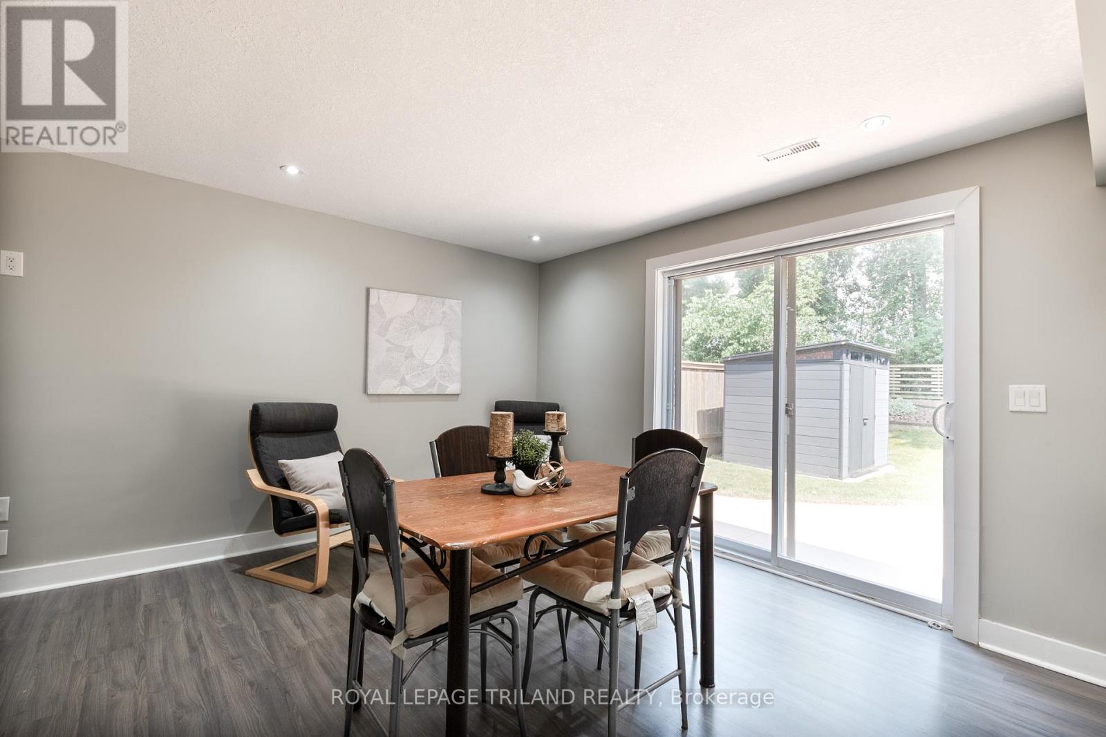 681 Bennett Crescent, Strathroy-Caradoc, Ontario  N0L 1W0 - Photo 21 - X12869890