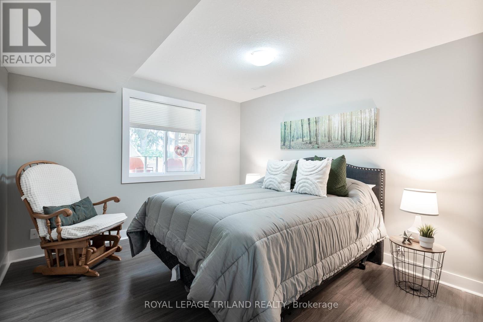 681 Bennett Crescent, Strathroy-Caradoc, Ontario  N0L 1W0 - Photo 25 - X12869890