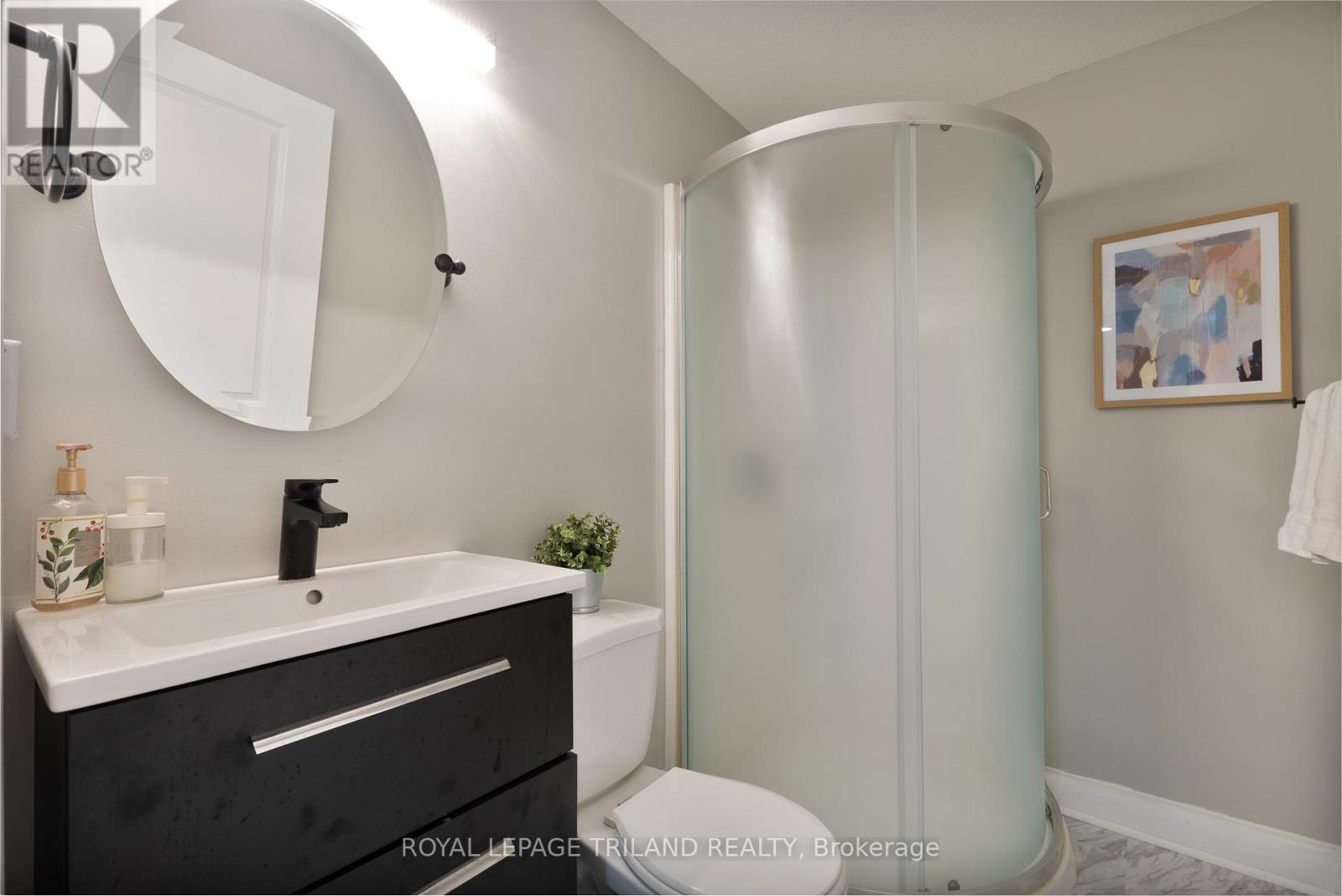 681 Bennett Crescent, Strathroy-Caradoc, Ontario  N0L 1W0 - Photo 27 - X12869890