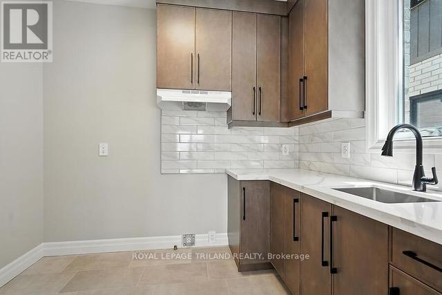 4203 Liberty Crossing, London South, Ontario  N6P 0L1 - Photo 15 - X12869898