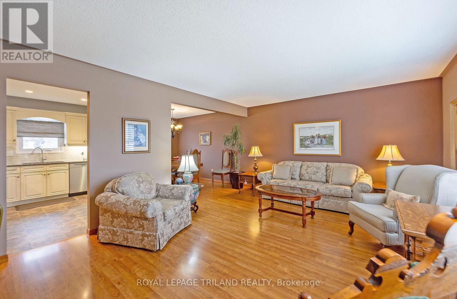 41 Lakeview Circle, St. Thomas, Ontario  N5P 4B7 - Photo 7 - X12869936