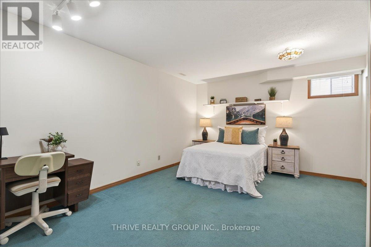 178 Elizabeth Avenue, Ingersoll, Ontario  N5C 3Y2 - Photo 14 - X12869968