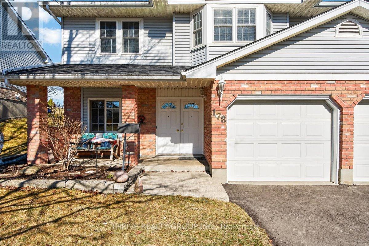 178 Elizabeth Avenue, Ingersoll, Ontario  N5C 3Y2 - Photo 2 - X12869968