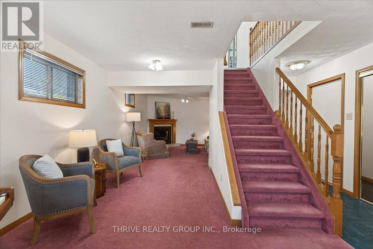 178 Elizabeth Avenue, Ingersoll, Ontario  N5C 3Y2 - Photo 6 - X12869968