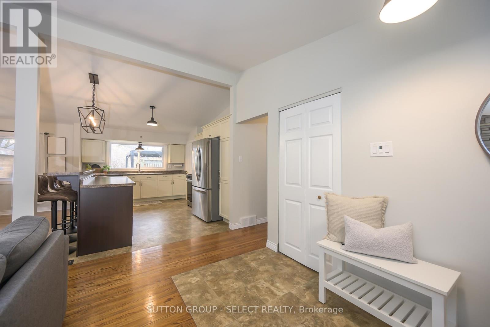 14 Maldon Road, London North, Ontario  N6G 1W1 - Photo 14 - X12869980