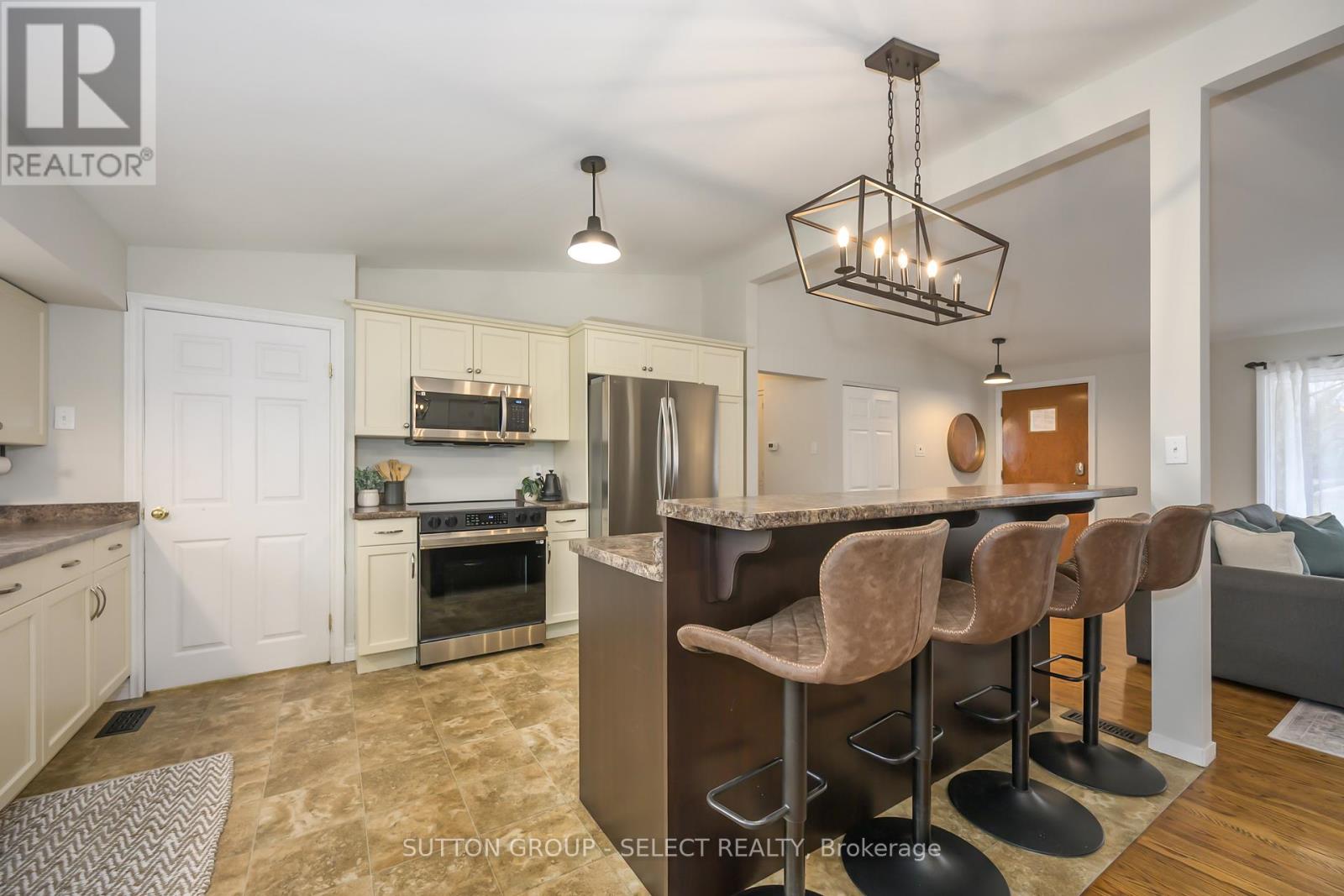 14 Maldon Road, London North, Ontario  N6G 1W1 - Photo 20 - X12869980