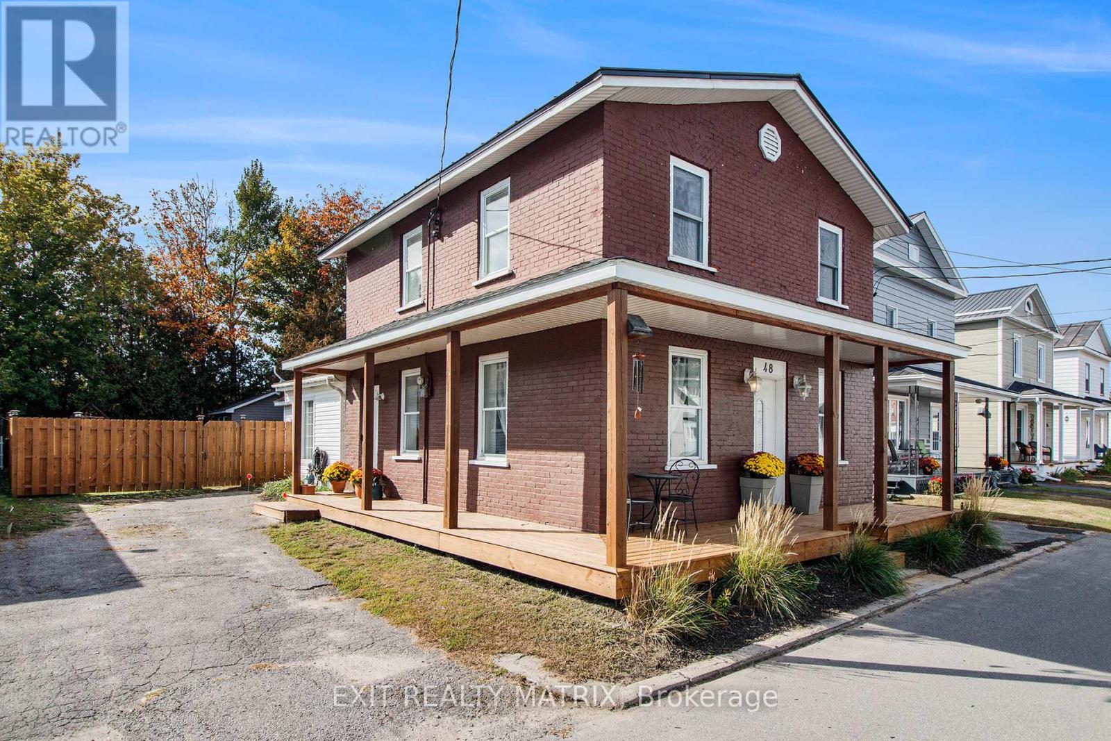 48 Du Moulin Street, Alfred And Plantagenet, Ontario  K0B 1A0 - Photo 3 - X12869990