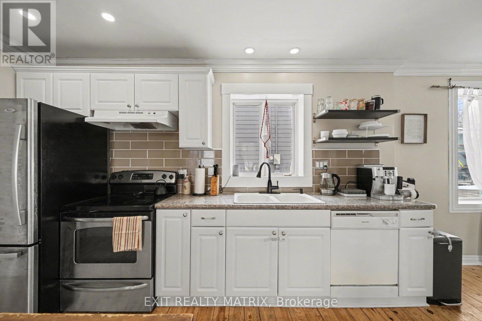 48 Du Moulin Street, Alfred And Plantagenet, Ontario  K0B 1A0 - Photo 8 - X12869990