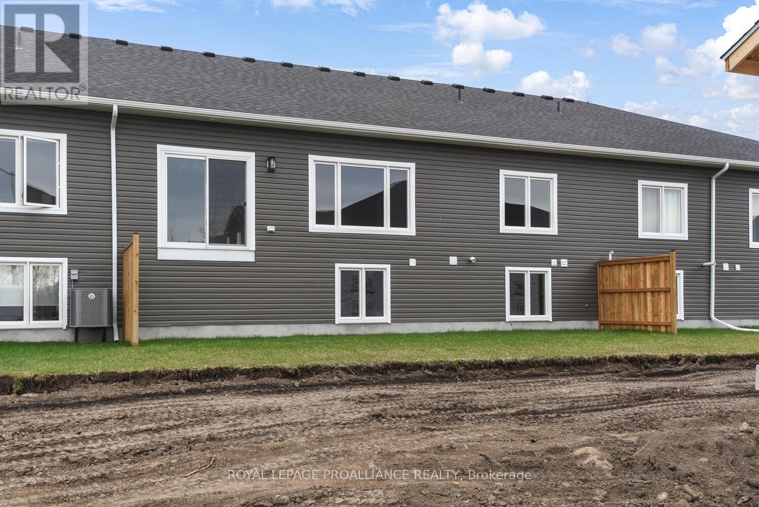 9 Ben Tekamp Terrace, Brockville, Ontario  K0E 0E8 - Photo 34 - X12110973