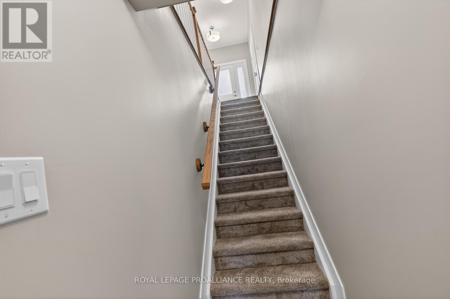 9 Ben Tekamp Terrace, Brockville, Ontario  K0E 0E8 - Photo 30 - X12110973