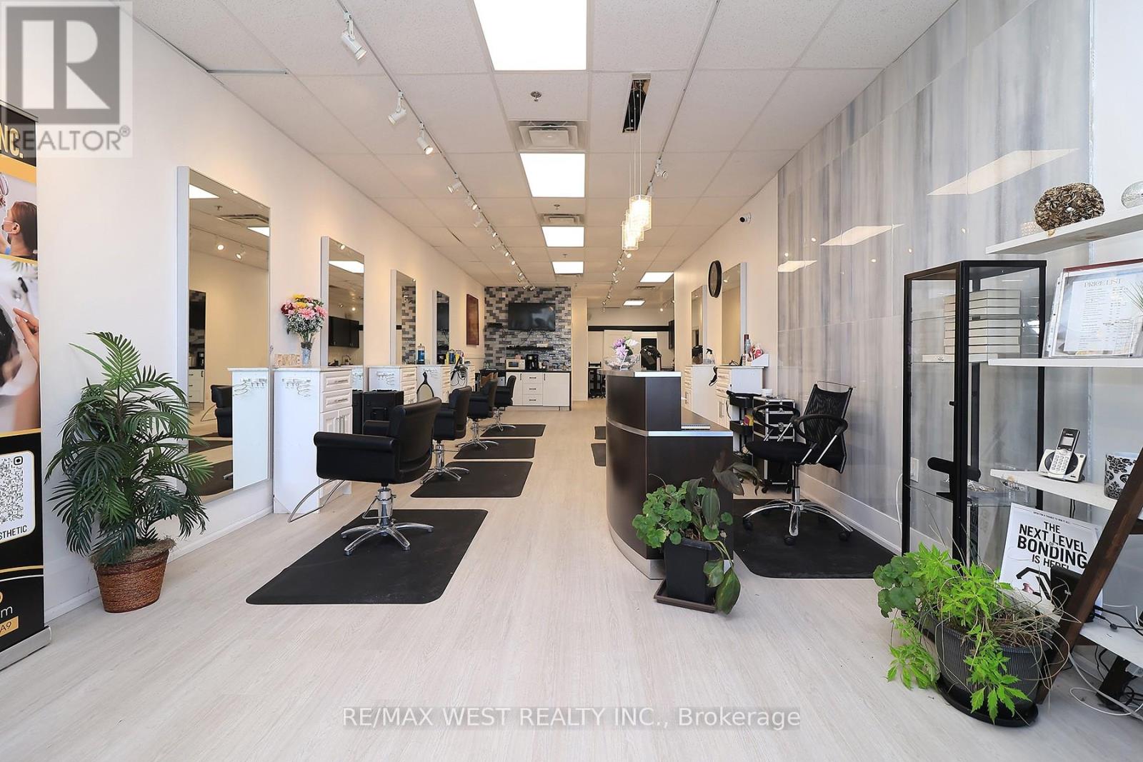 24 - 90 WINGES ROAD, Vaughan, Ontario