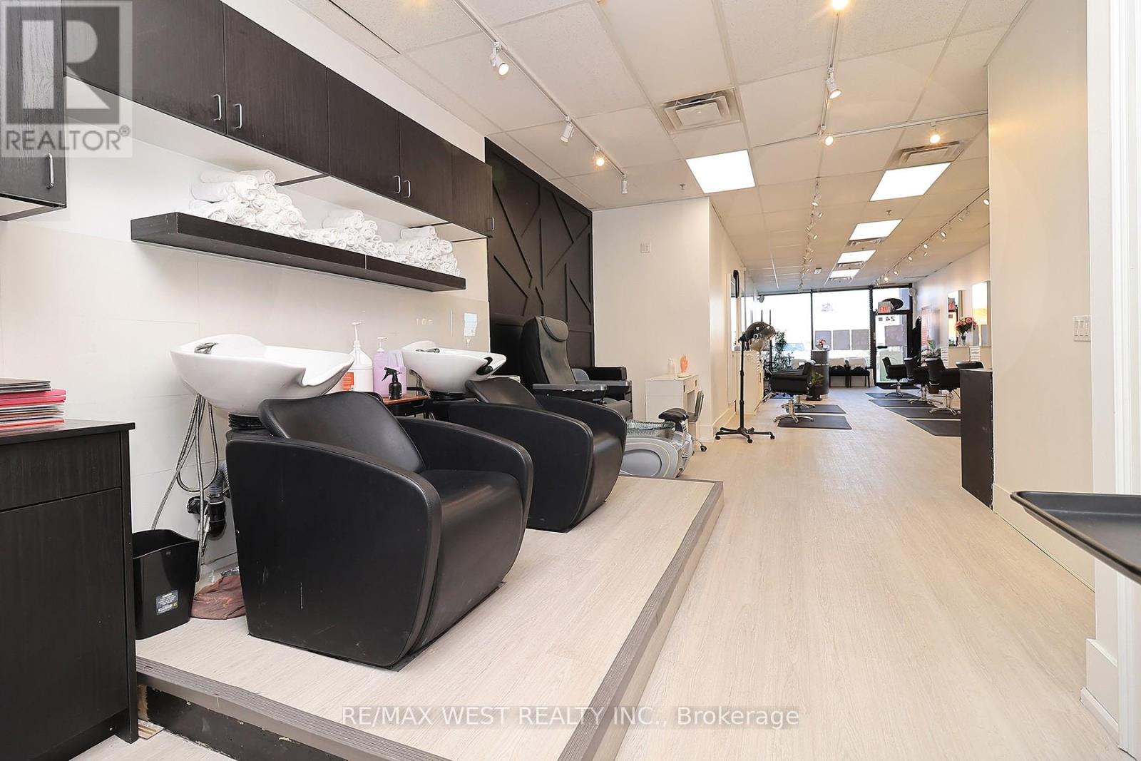 24 - 90 Winges Road, Vaughan (Pine Valley Business Park), Ontario  L4L 6A9 - Photo 14 - N12869874