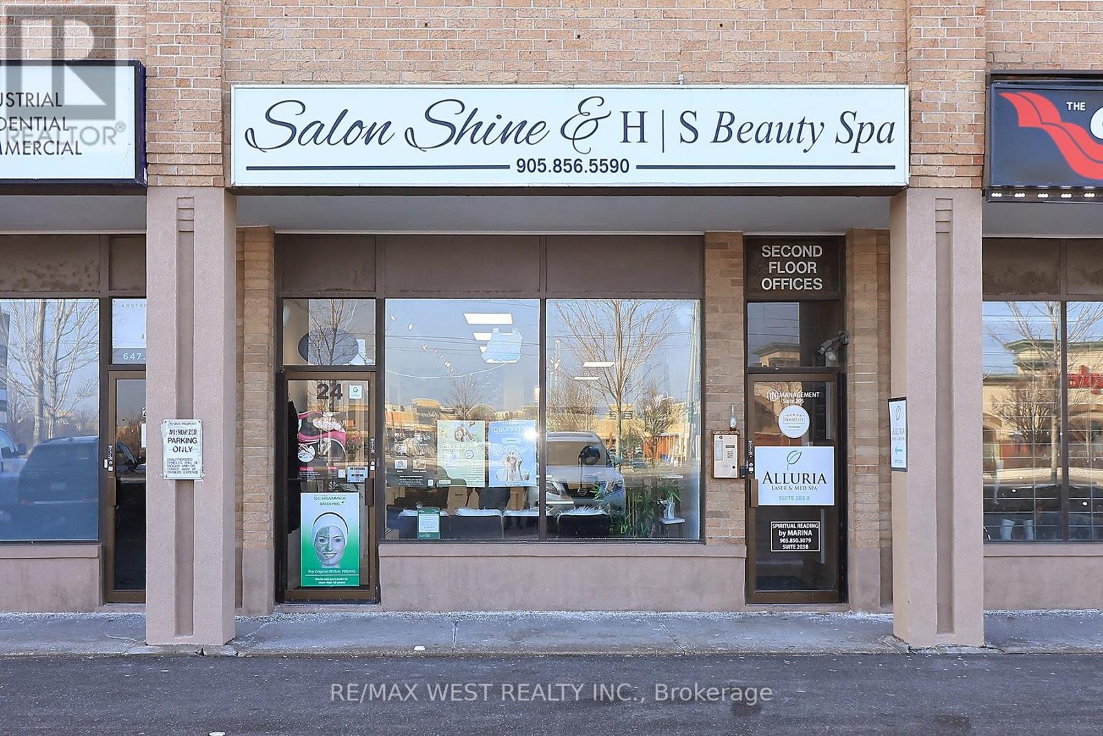 24 - 90 Winges Road, Vaughan (Pine Valley Business Park), Ontario  L4L 6A9 - Photo 2 - N12869874