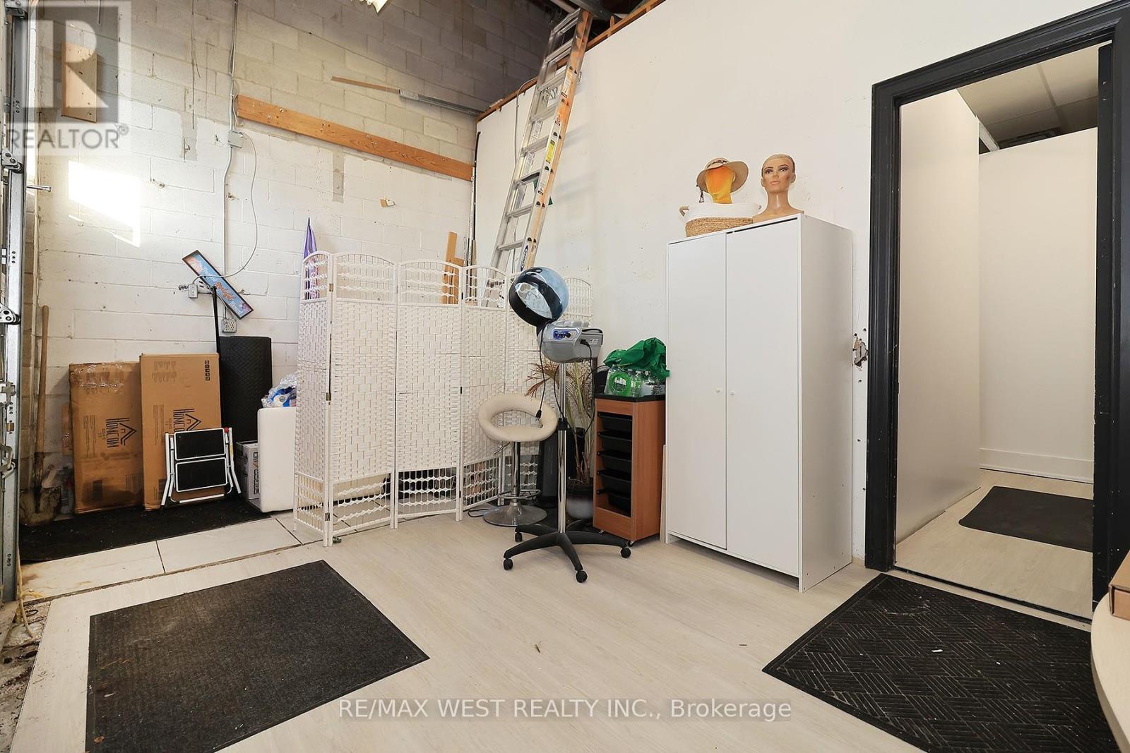 24 - 90 Winges Road, Vaughan (Pine Valley Business Park), Ontario  L4L 6A9 - Photo 26 - N12869874