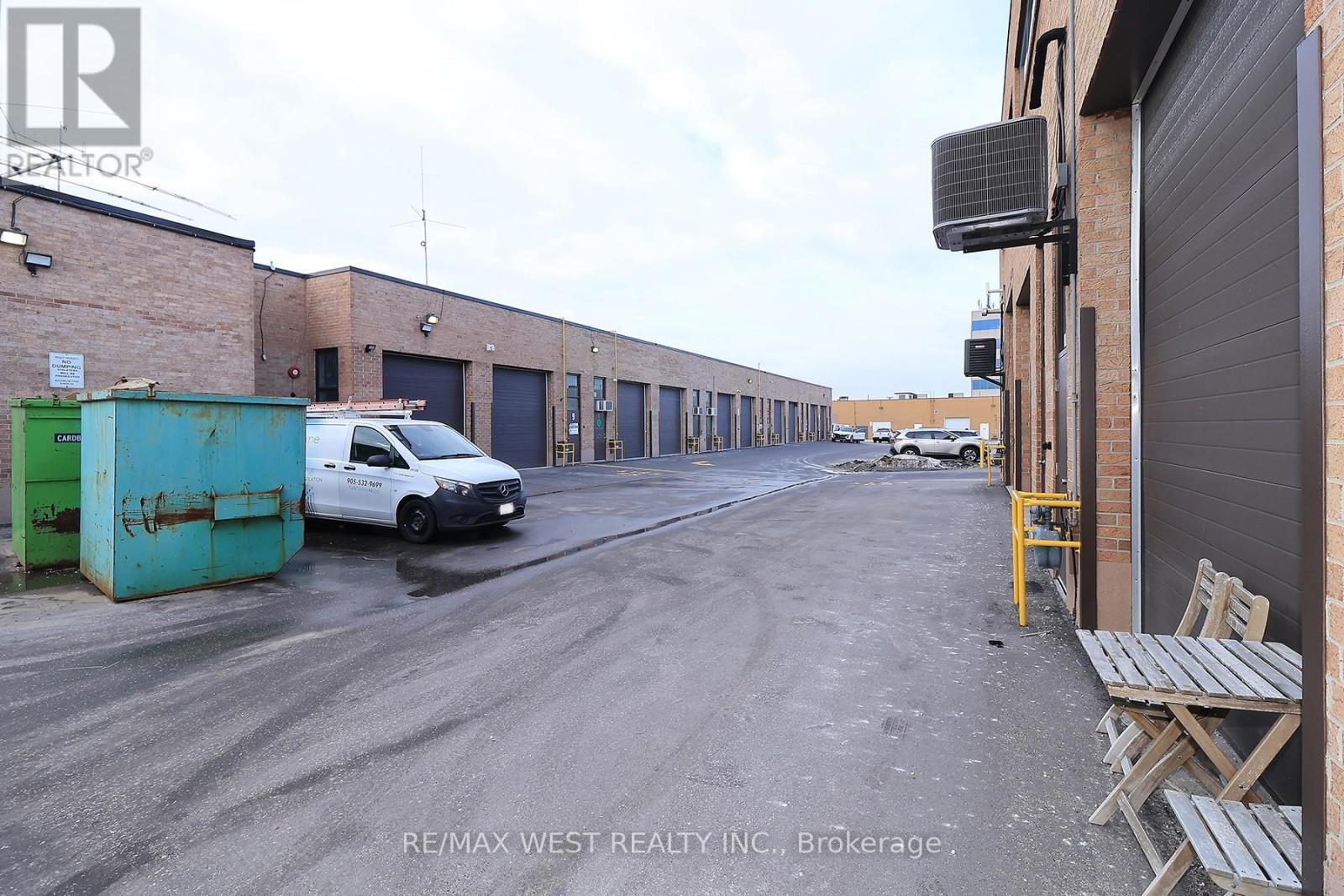 24 - 90 Winges Road, Vaughan (Pine Valley Business Park), Ontario  L4L 6A9 - Photo 31 - N12869874