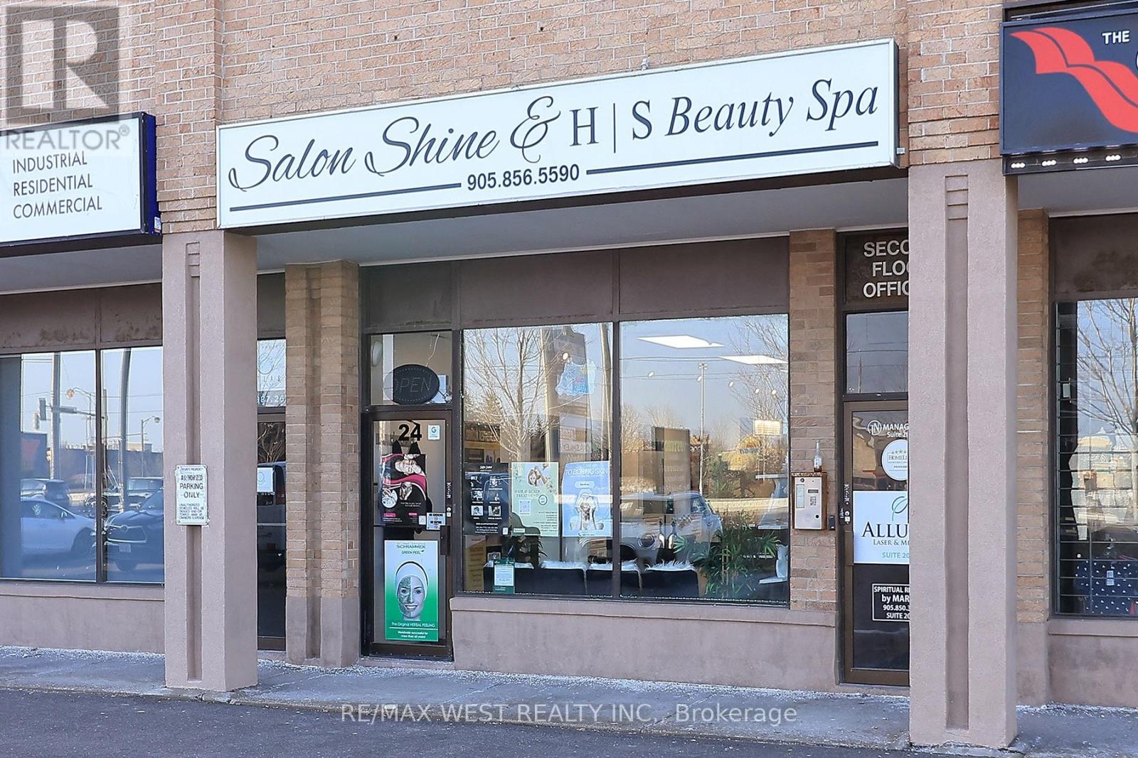 24 - 90 Winges Road, Vaughan (Pine Valley Business Park), Ontario  L4L 6A9 - Photo 4 - N12869874