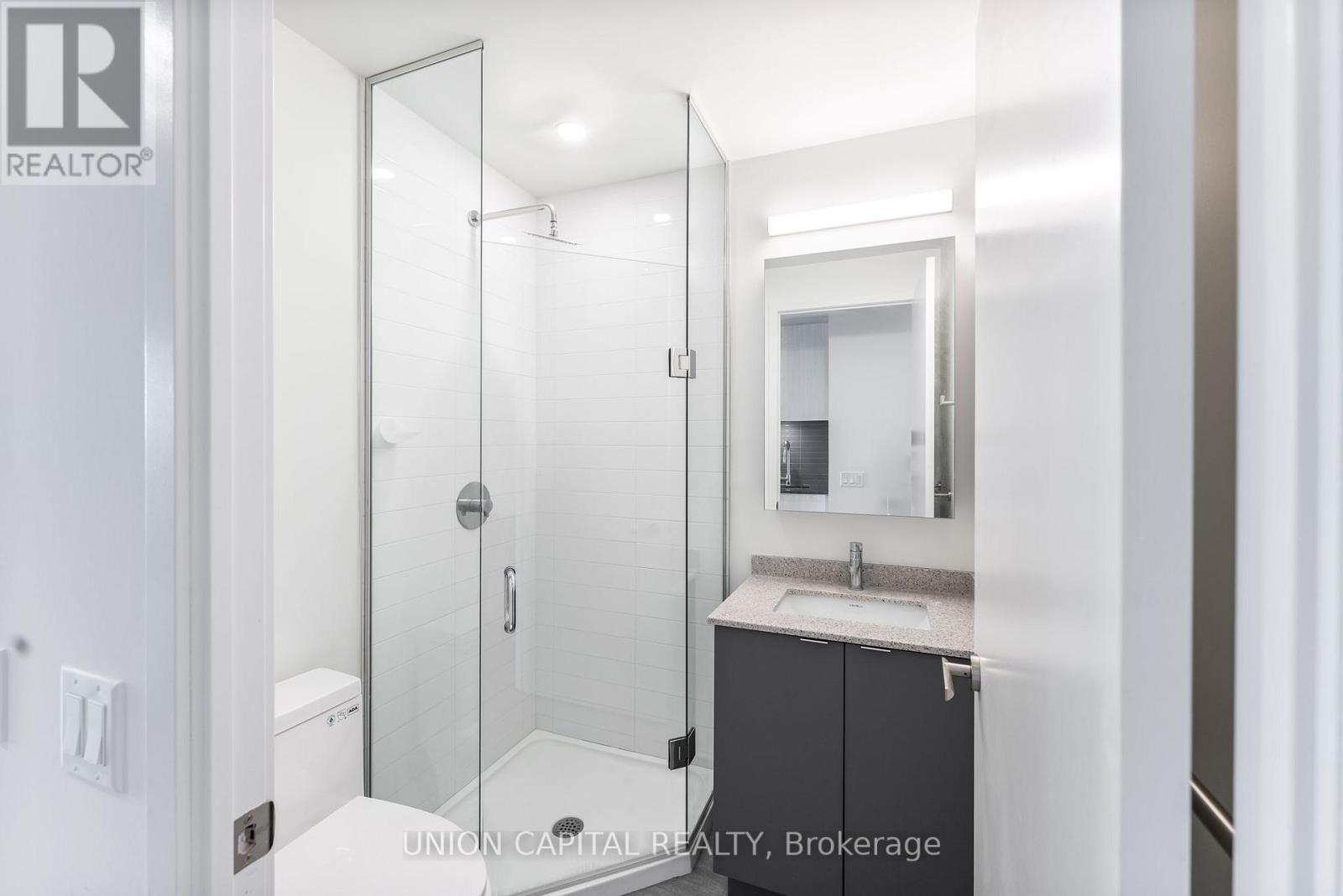 601w - 3 Rosewater Street E, Richmond Hill (South Richvale), Ontario  L4C 5T6 - Photo 16 - N12869894