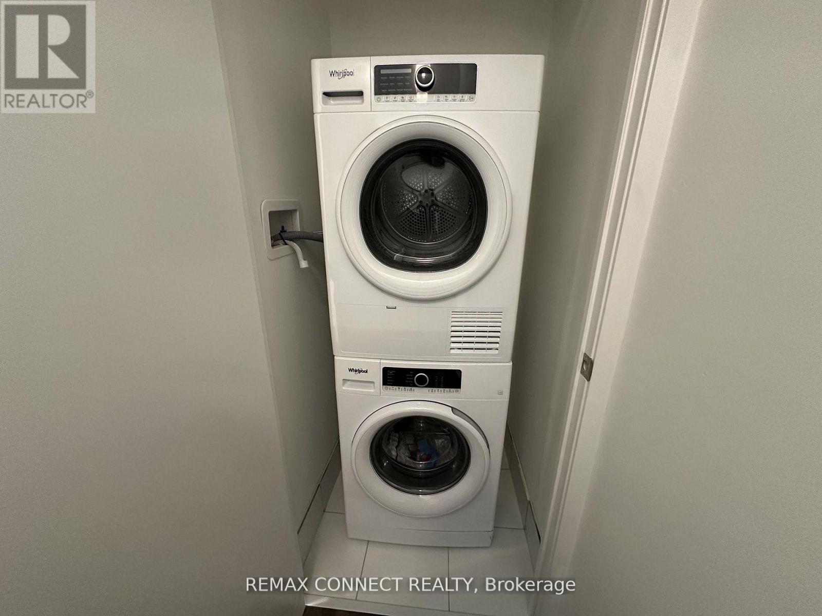 1518 - 11 David Eyer Road, Richmond Hill, Ontario  L4S 0N2 - Photo 32 - N12869930