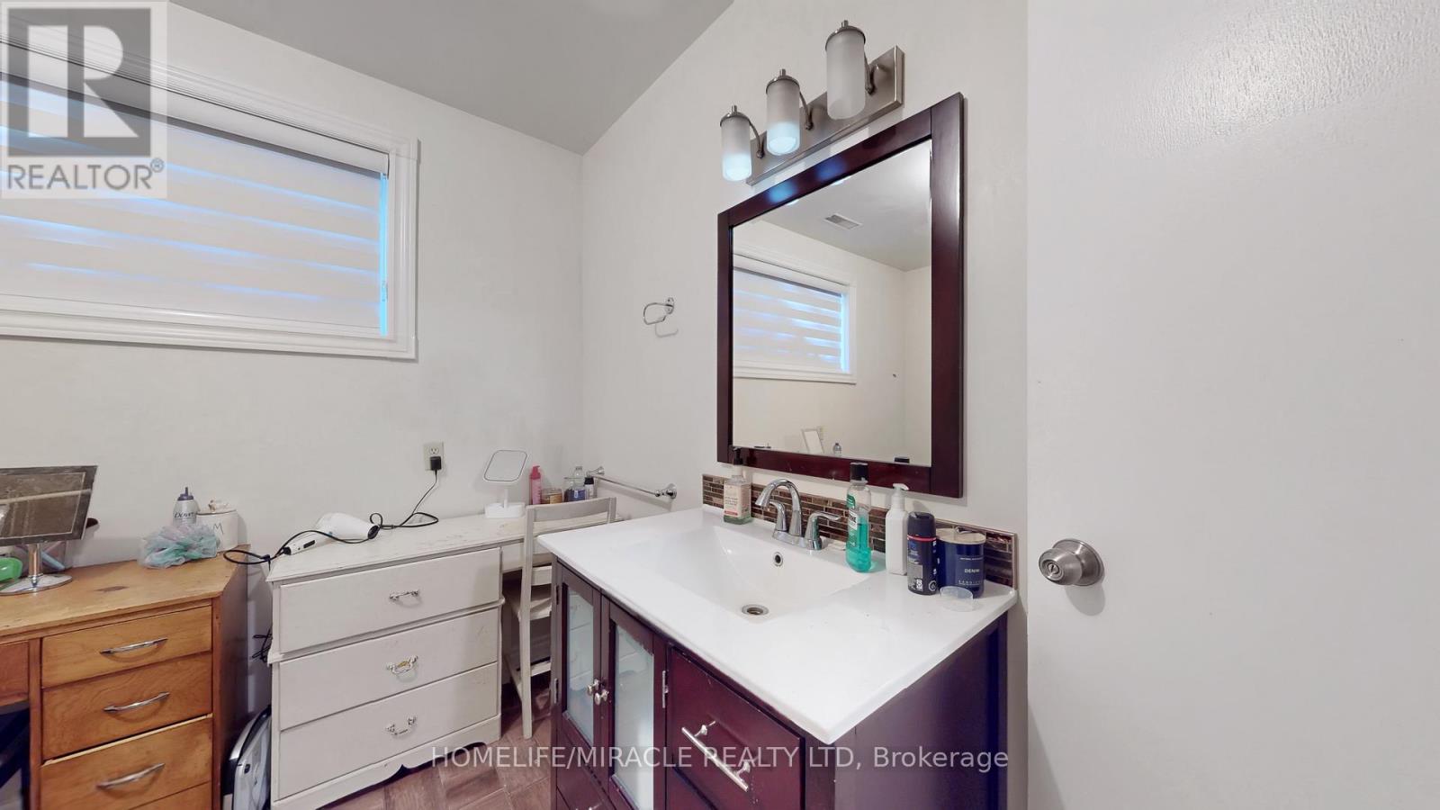 59 Centre Road, Uxbridge, Ontario  L9P 1B5 - Photo 32 - N12869948