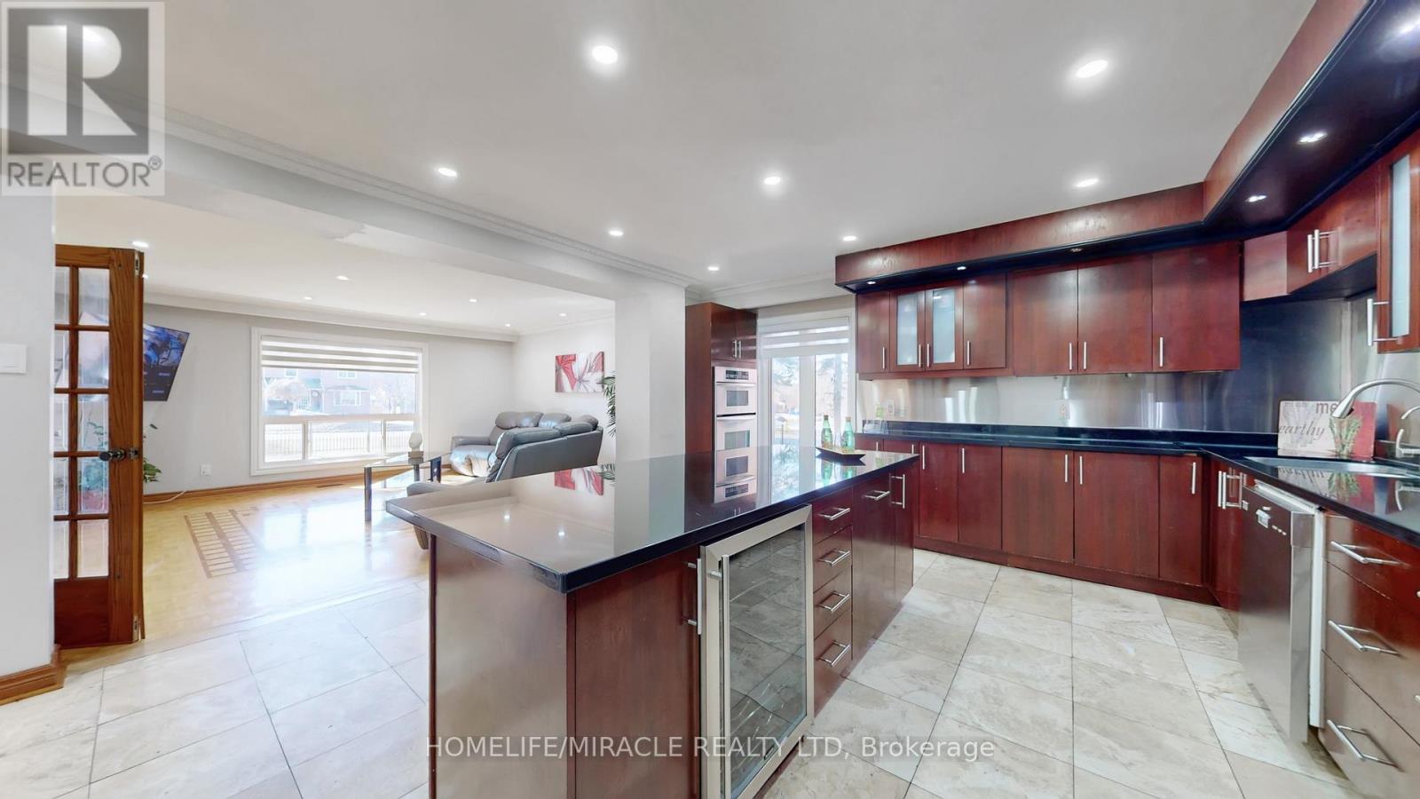 59 Centre Road, Uxbridge, Ontario  L9P 1B5 - Photo 9 - N12869948