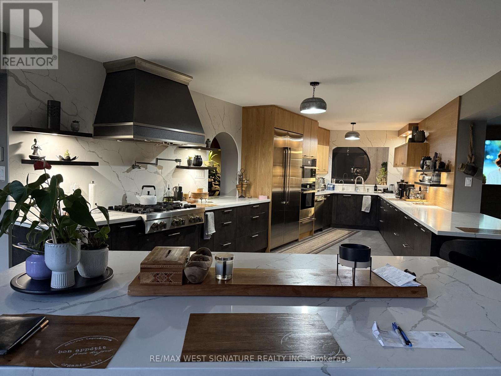 13280 7th Concession, King, Ontario  L7B 1K4 - Photo 12 - N12869956