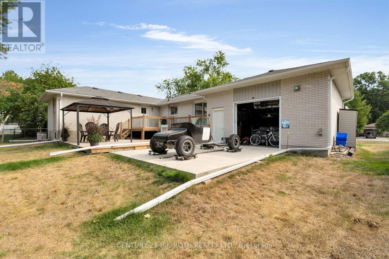 2068 Craig Road, Innisfil (Alcona), Ontario  L9S 1T2 - Photo 25 - N12869964