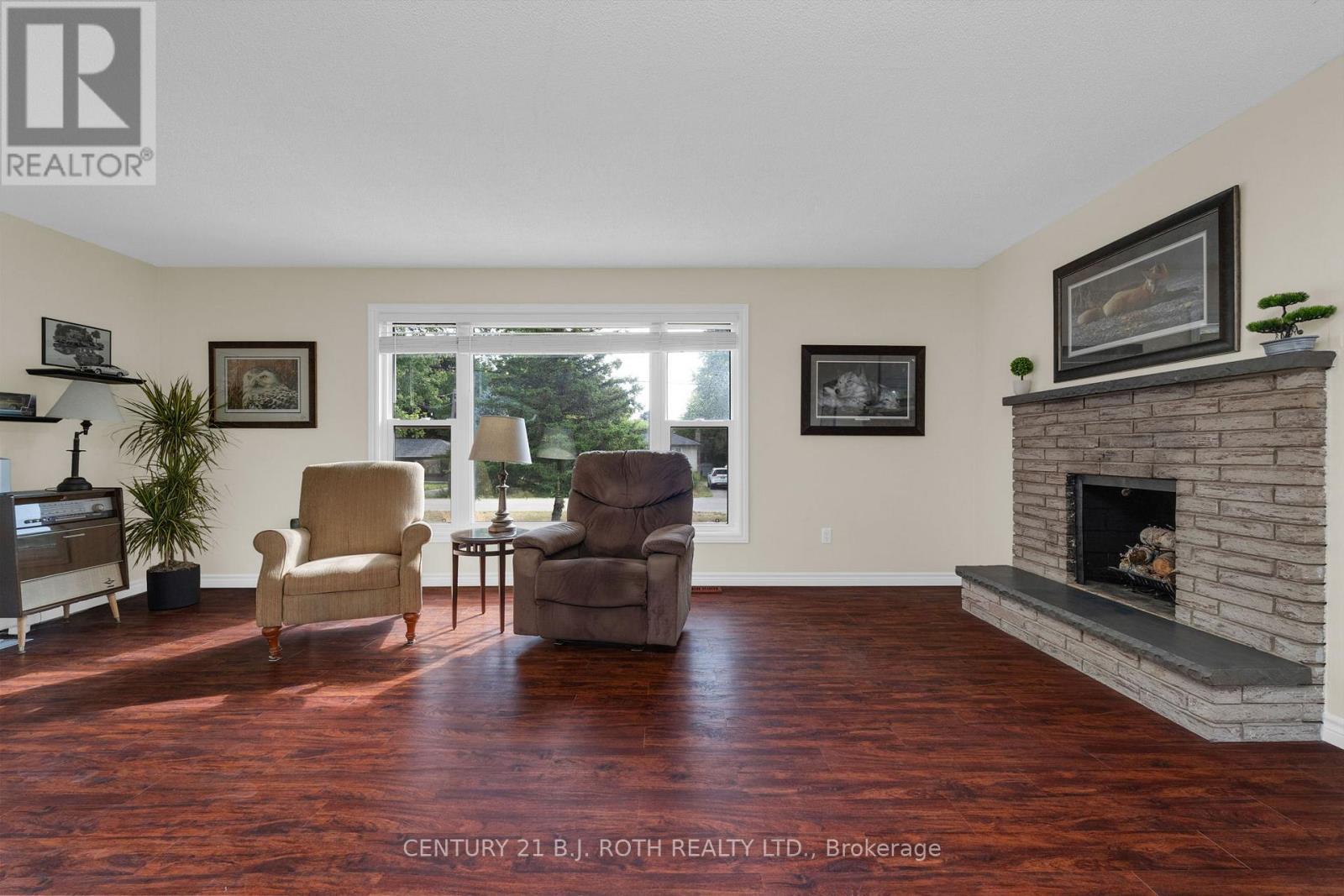 2068 Craig Road, Innisfil (Alcona), Ontario  L9S 1T2 - Photo 9 - N12869964